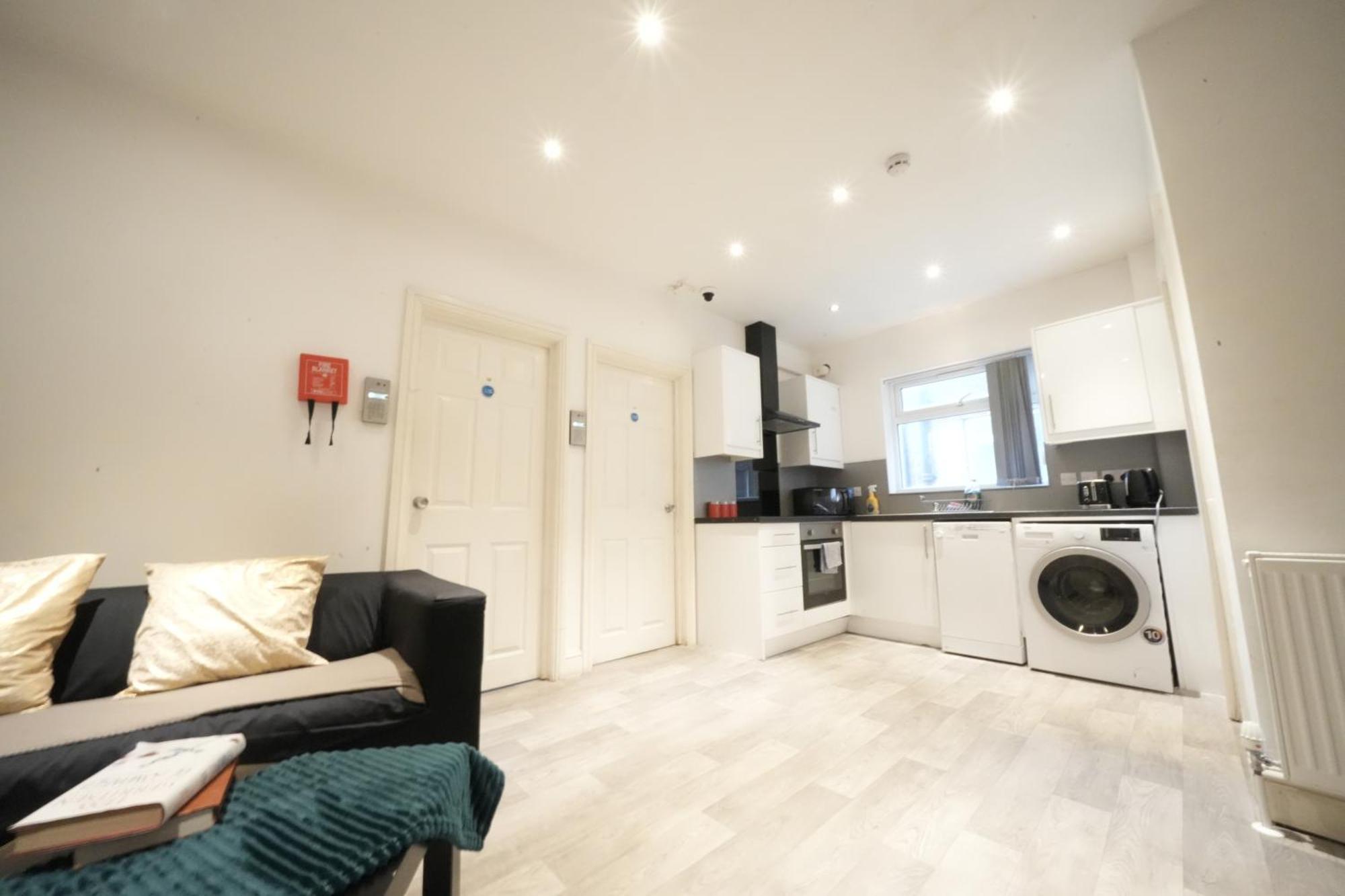 Grand Airport Ensuites Harmondsworth Extérieur photo