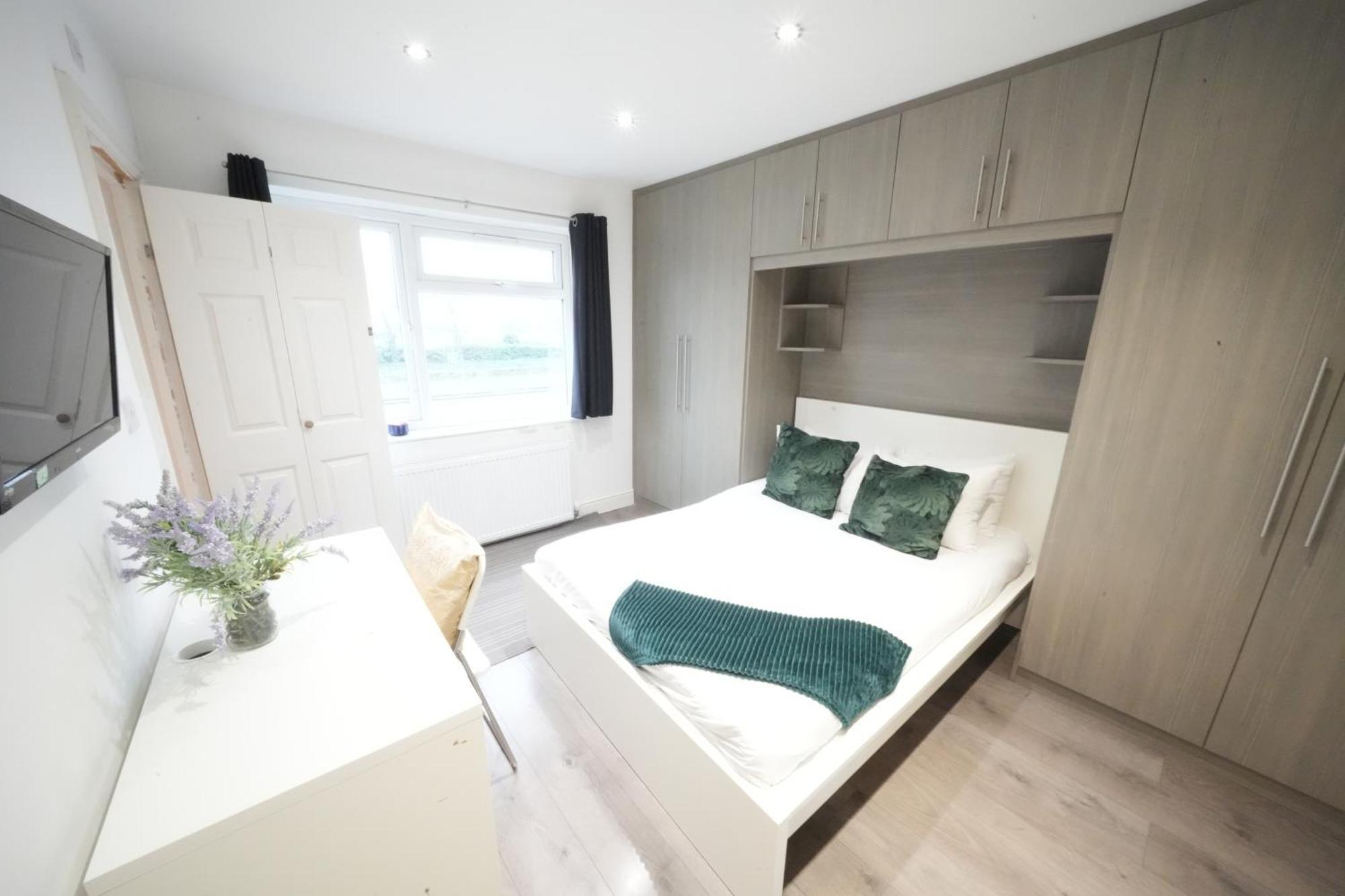 Grand Airport Ensuites Harmondsworth Extérieur photo